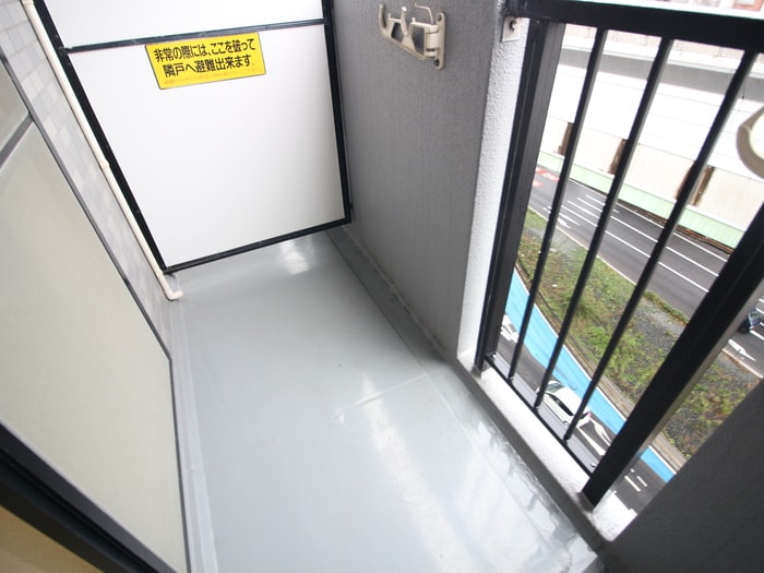 ベランダ・バルコニー クレスト泉