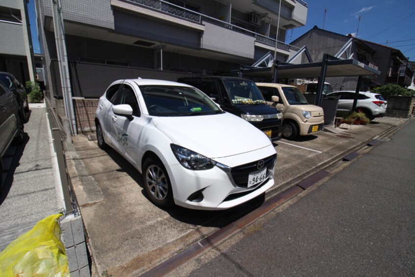 駐車場 ヴィレッジ近藤