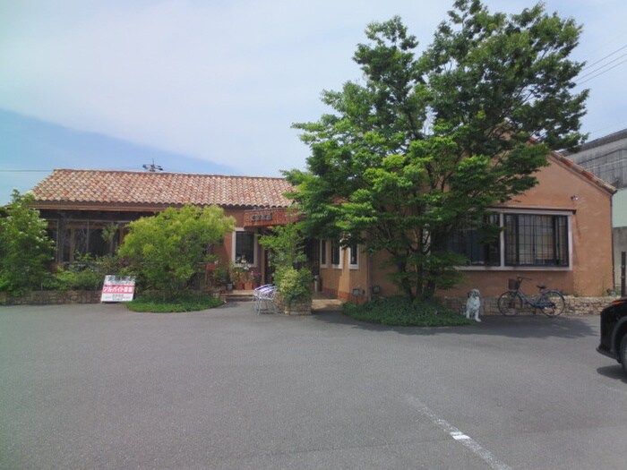 支留比亜珈琲中野橋店(カフェ)まで966m 服部コ－ポ花塚町