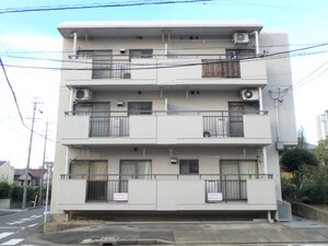 菱屋マンション