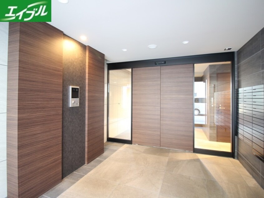 エントランス部分 アプリーレ千代田