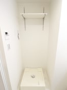 洗濯機置場 コム　ジュ　スイ