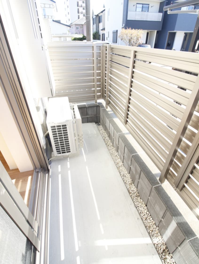 ベランダ・バルコニー コム　ジュ　スイ