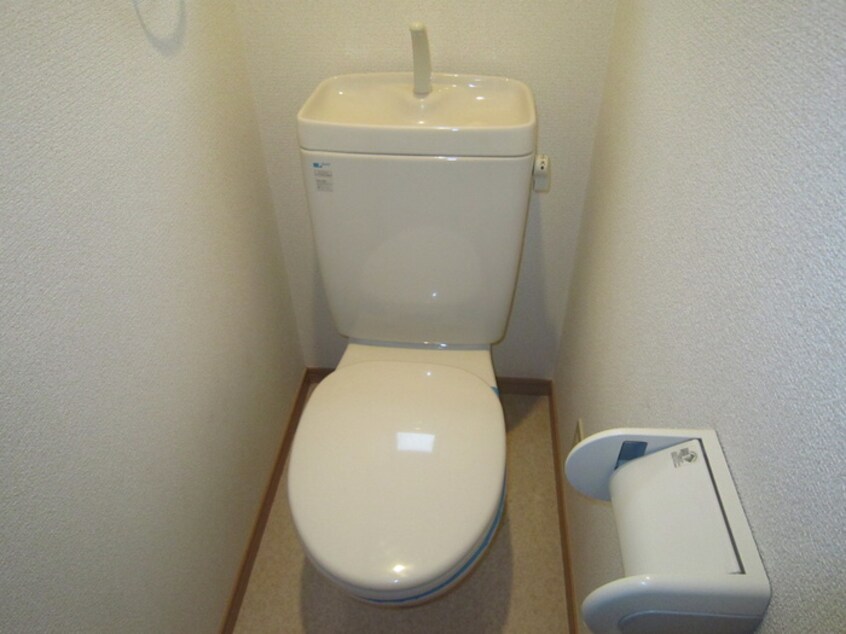 トイレ エンルート栄生