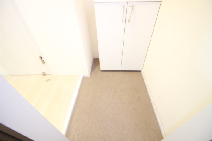 玄関 Pre cher 道徳