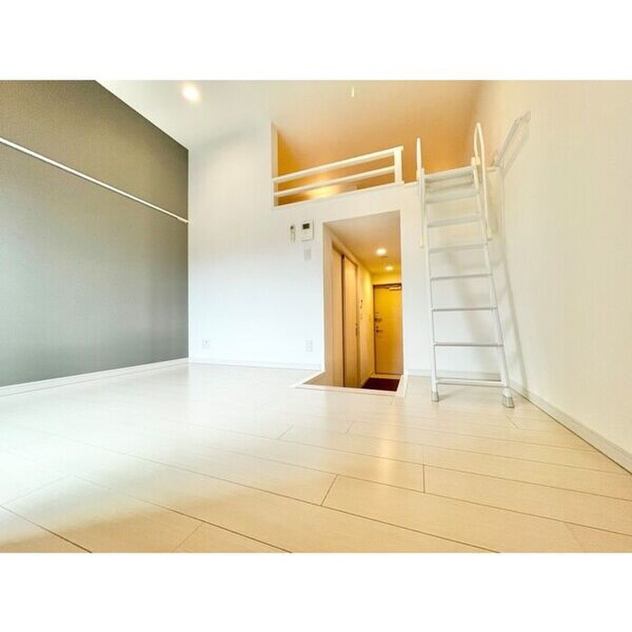 居室 フェニックス