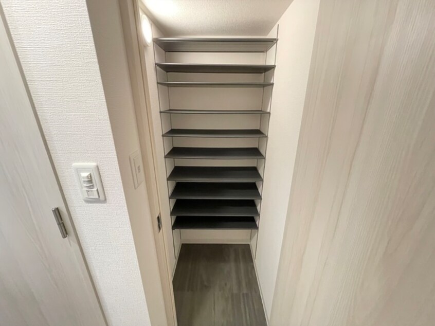 靴箱 S-RESIDENCE上前津South