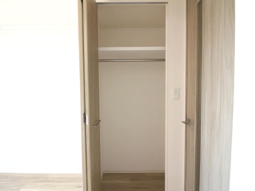 収納 ﾌﾟﾚｻﾝｽ新栄ﾕﾘｼｽ(1104)