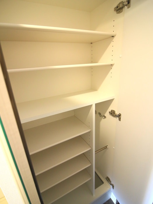 靴箱 ﾌﾟﾚｻﾝｽ新栄ﾕﾘｼｽ(1104)