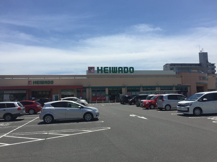 平和堂(スーパー)まで510m ハイツグラシア