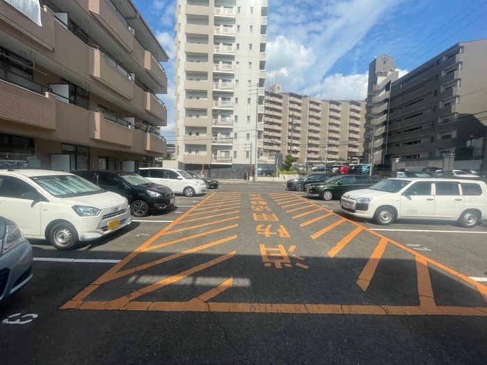駐車場 グランドハイツ日進