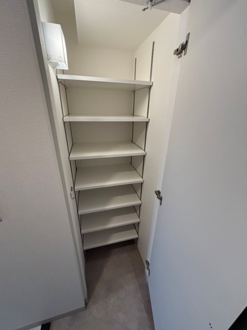 靴箱 ｴｽﾃﾑｺｰﾄ名古屋新栄Ⅳﾈｽﾄ