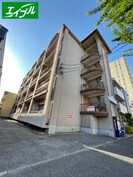 コーポ川原の外観