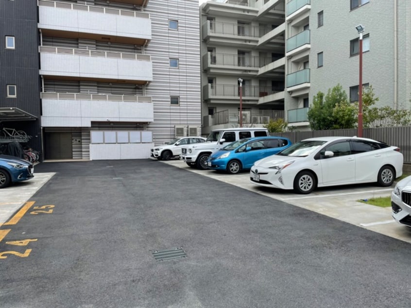 駐車場 Bel　Spazio　ISSHA