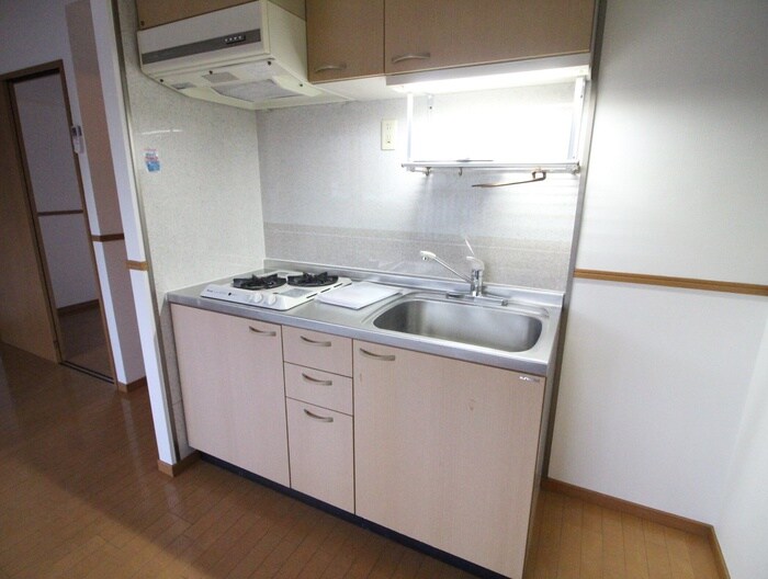 キッチン ウイングＦ・Ｓ