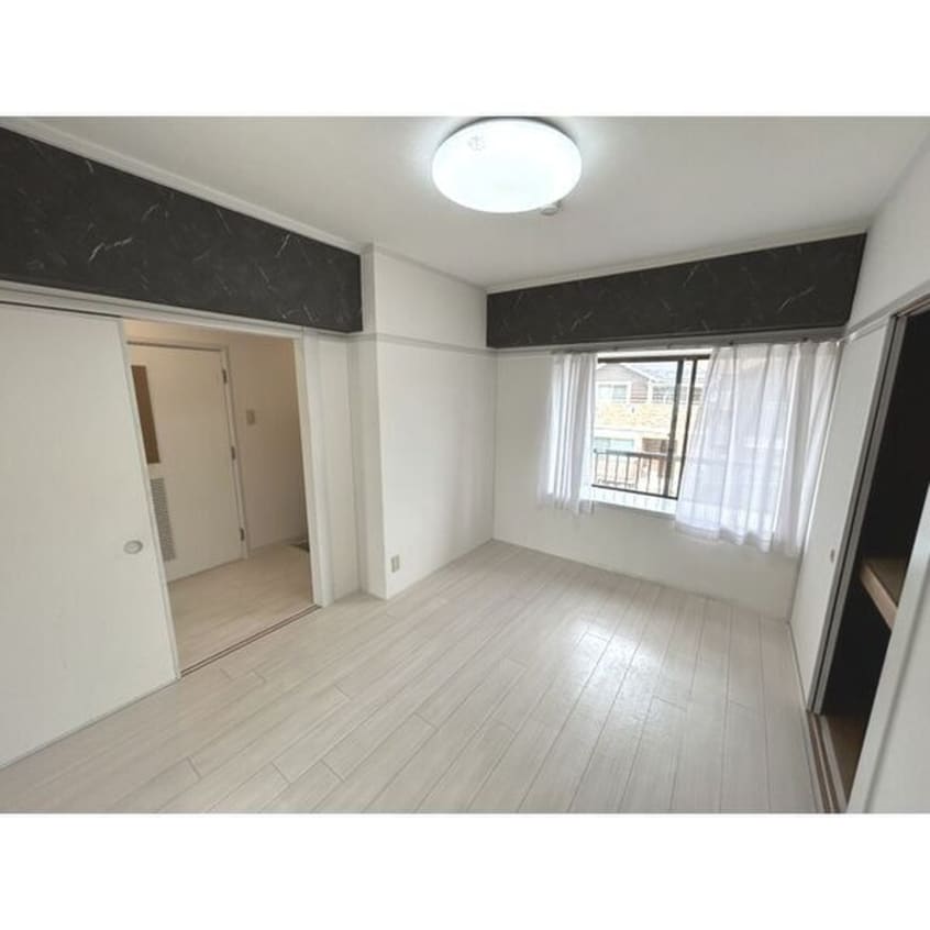 居室 サンストリート松降