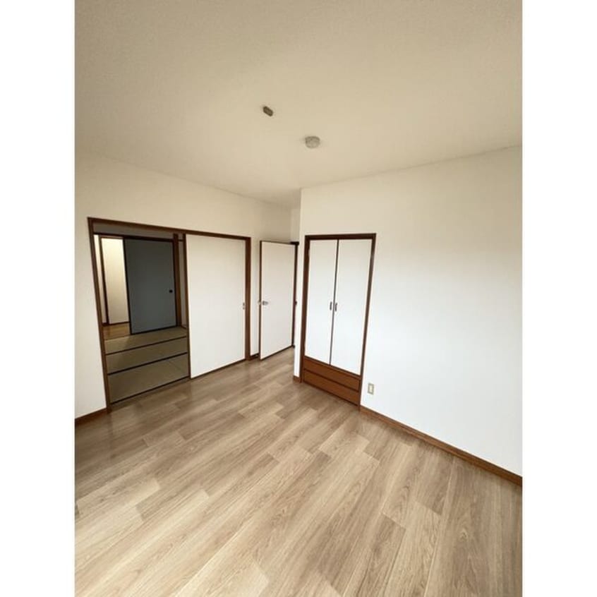 居室 サンストリート松降