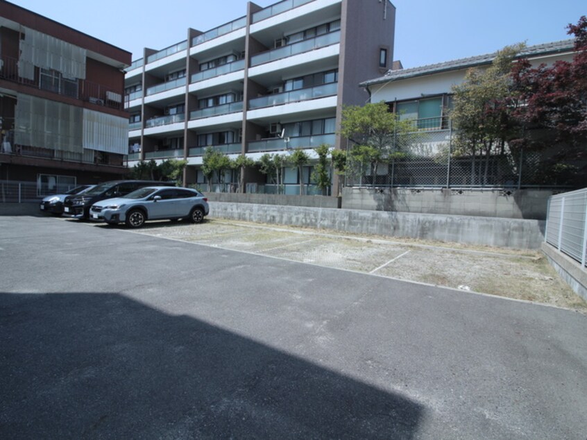駐車場 ピュアネス社台
