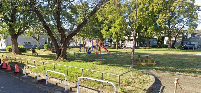 菱池公園(公園)まで184m アネックス楠５０