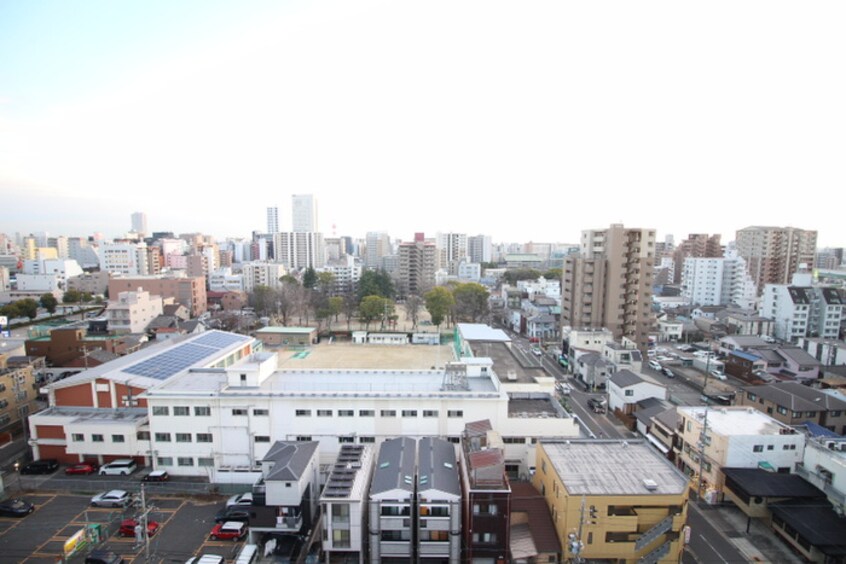 室内からの展望 ブランシエスタ東別院