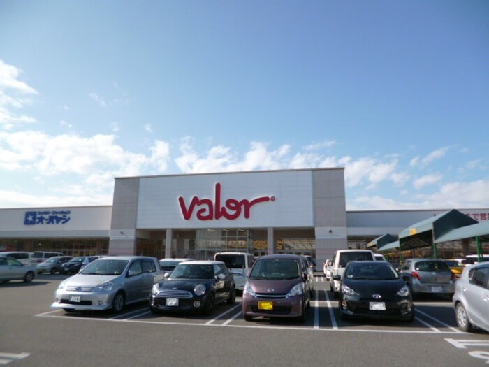 バロー(スーパー)まで360m カムパ－ス浄水