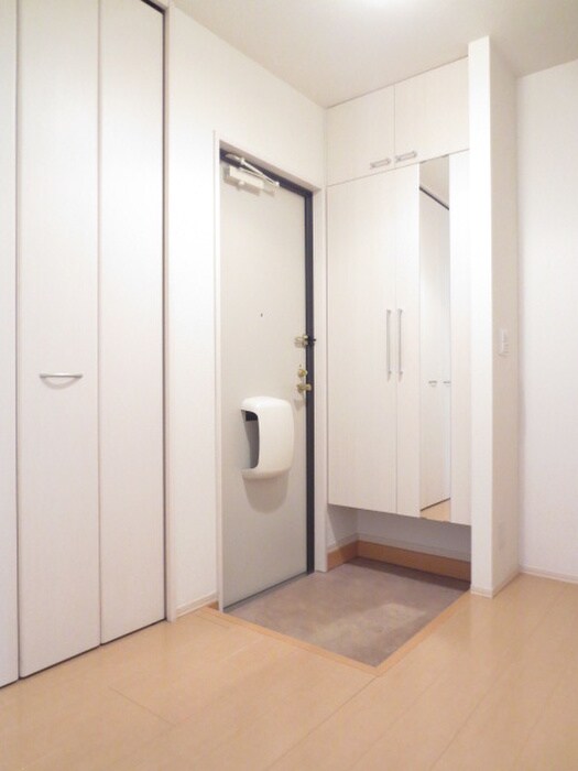 玄関 ロ－ズコ－ト・リザイド