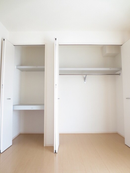 収納 ロ－ズコ－ト・リザイド