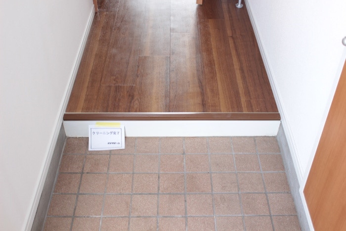 玄関 ヒルハイツ桃山