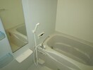 バス／シャワールーム等 スカ－レット