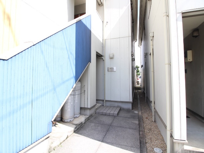 エントランス部分 クレフラスト鳴海