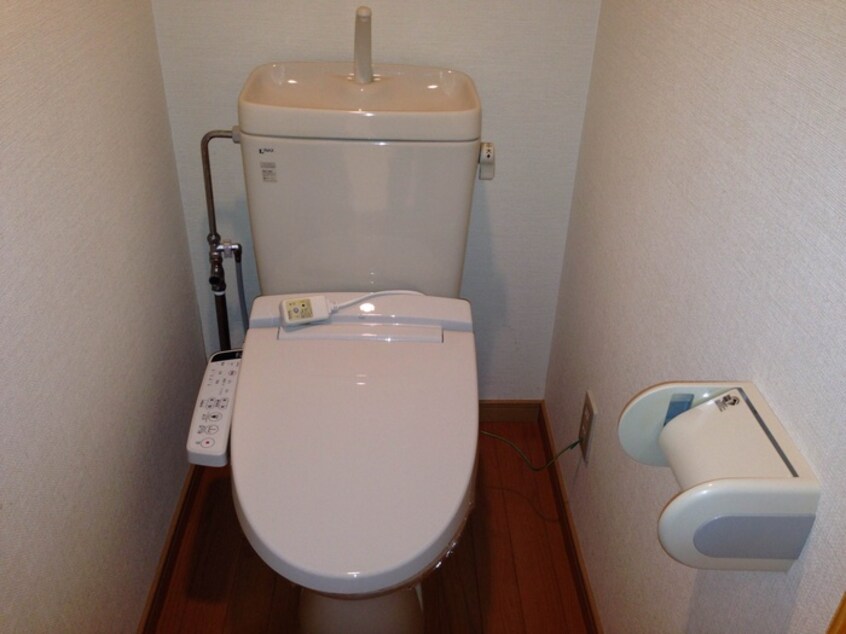 トイレ ウイング錦