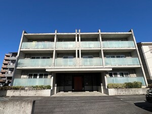 Ｄｅ－Ｌｉｇｈｔ