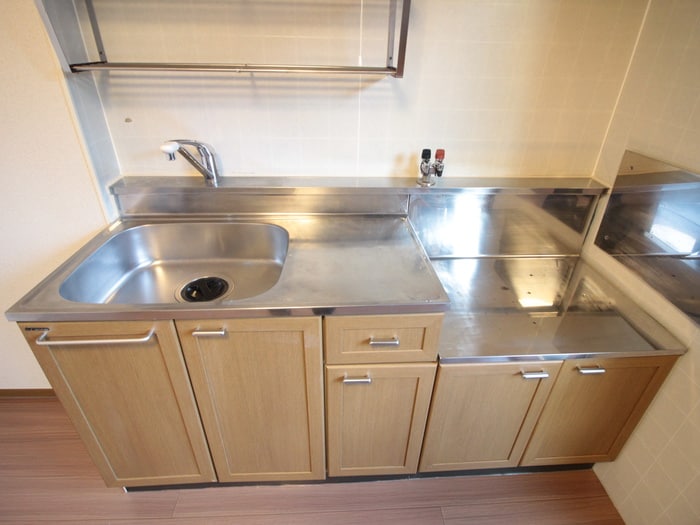 キッチン ボナ－ル新城　Ａ