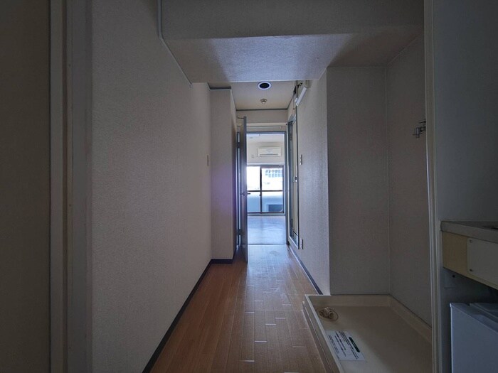 廊下 板柳ビル