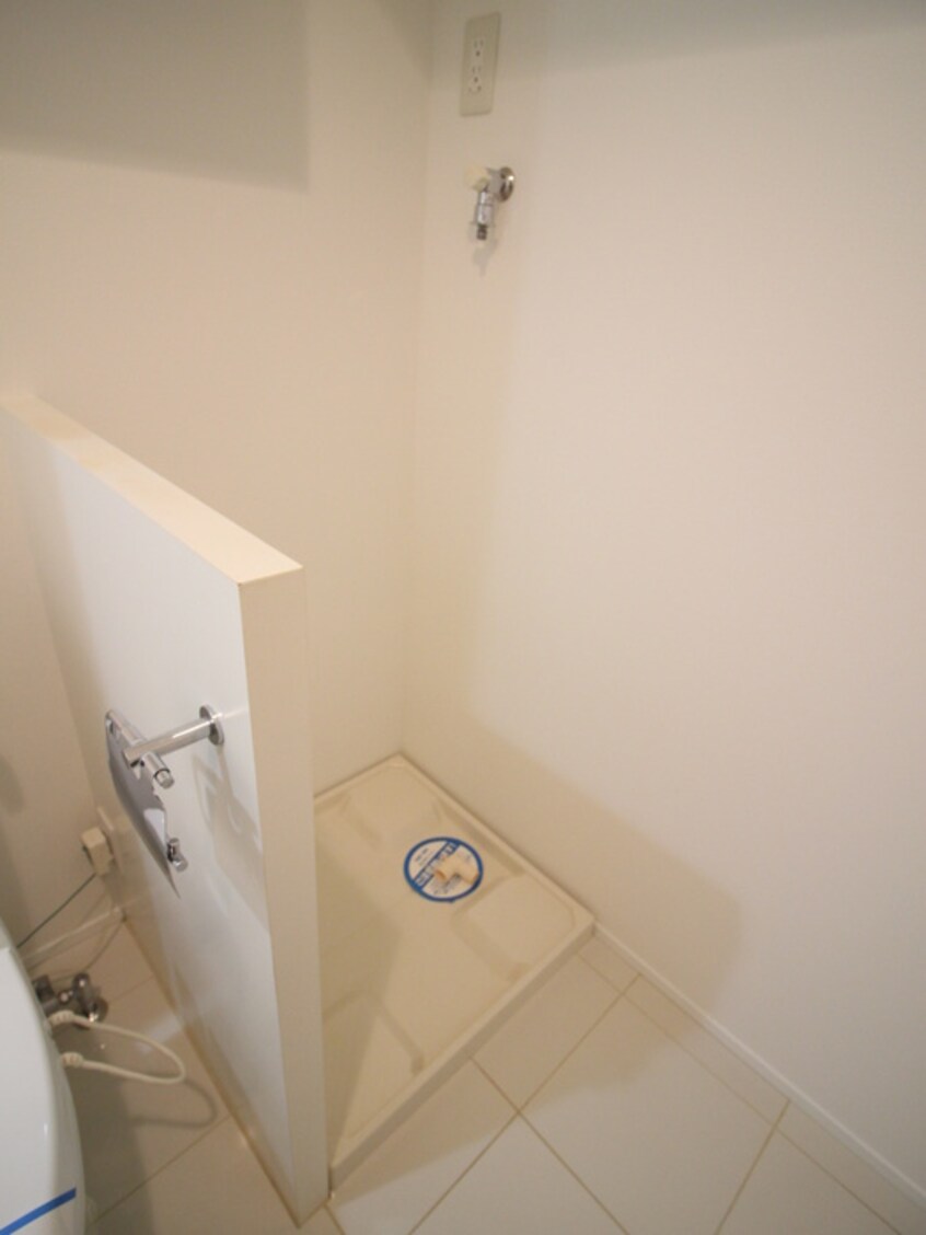 洗濯機置場 グラン・アベニュ－西大須