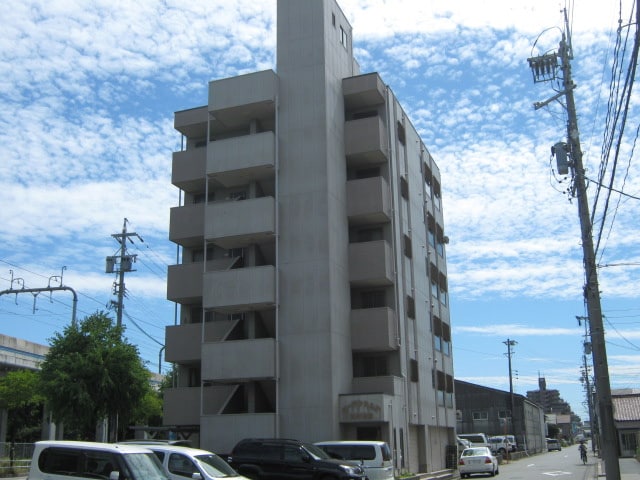 外観写真 リアライズ正保町