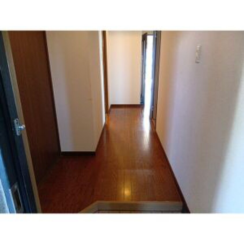 廊下 リアライズ正保町