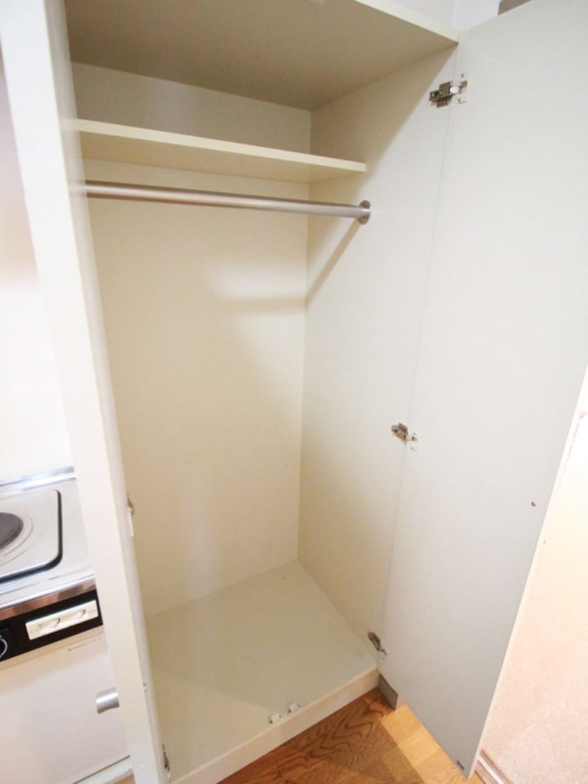 収納 シーズンコート塩釜駅前