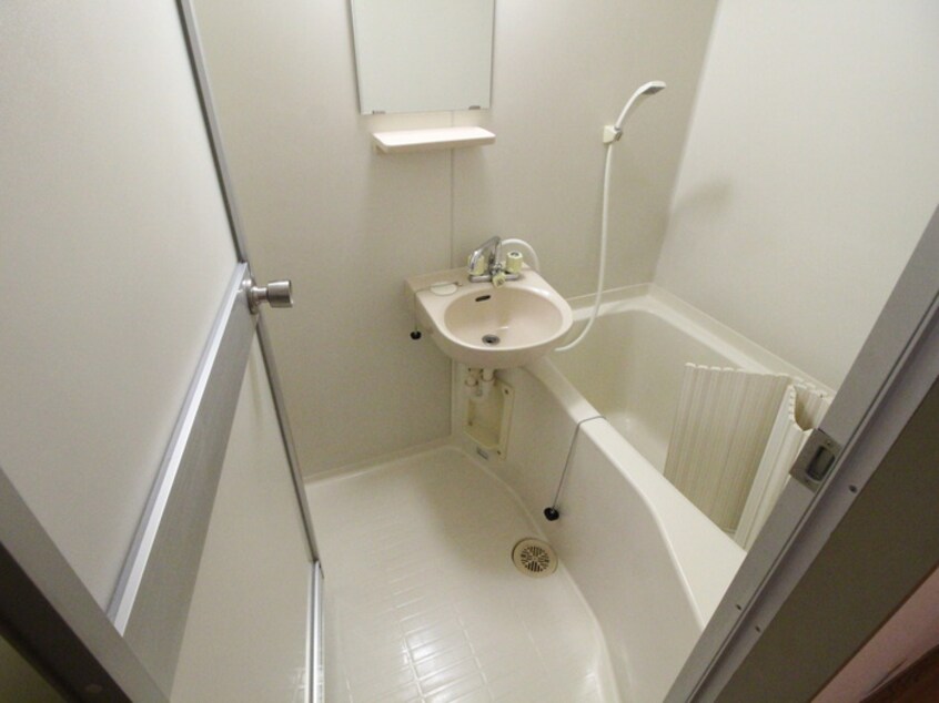 バス／シャワールーム等 シーズンコート塩釜駅前