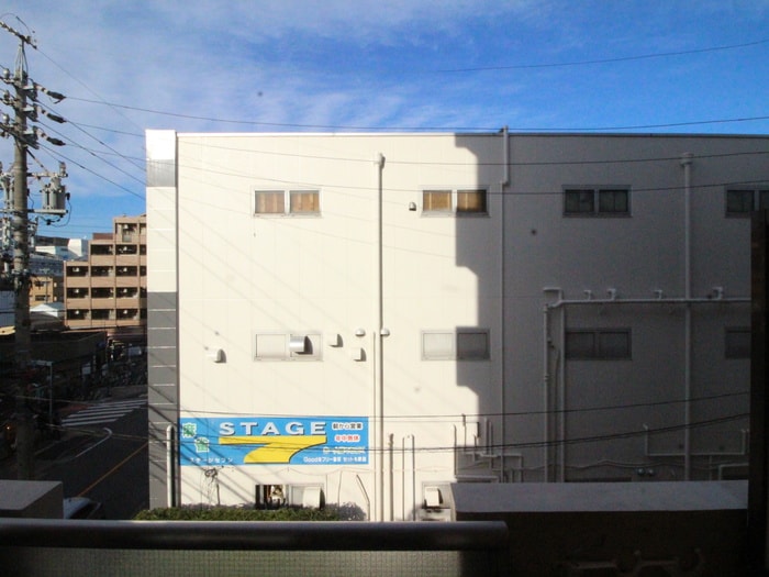 室内からの展望 シーズンコート塩釜駅前