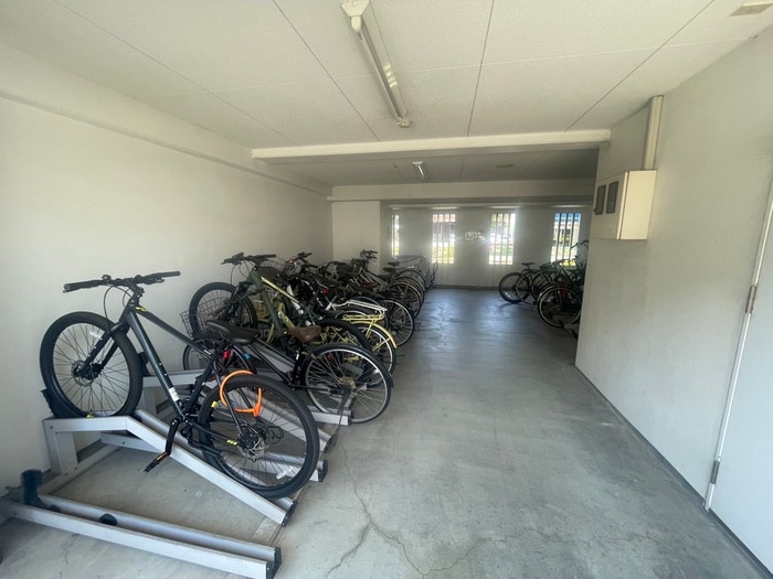 駐輪場 ＥＸＥ原