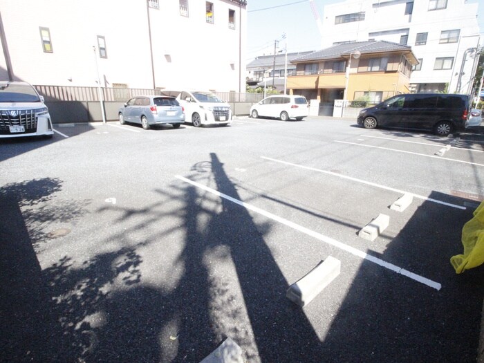 駐車場 マ・ピエスＥⅢ