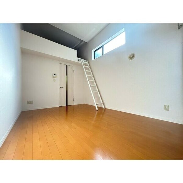 居室 プティ　オランジュ