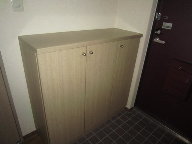 靴箱 リーベン・イセヤマ