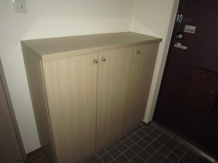 靴箱 リーベン・イセヤマ