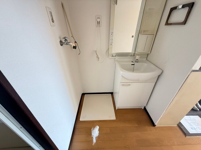 洗濯機置場 レジュール　シマ