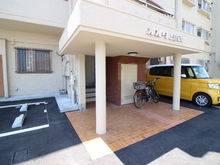 エントランス部分 オオタ上菅ビル