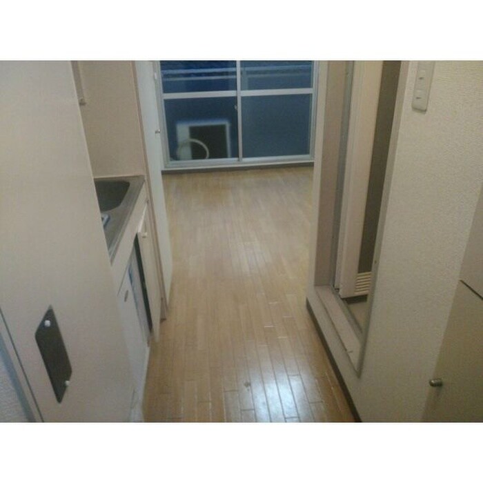 廊下 桜吹上ビル