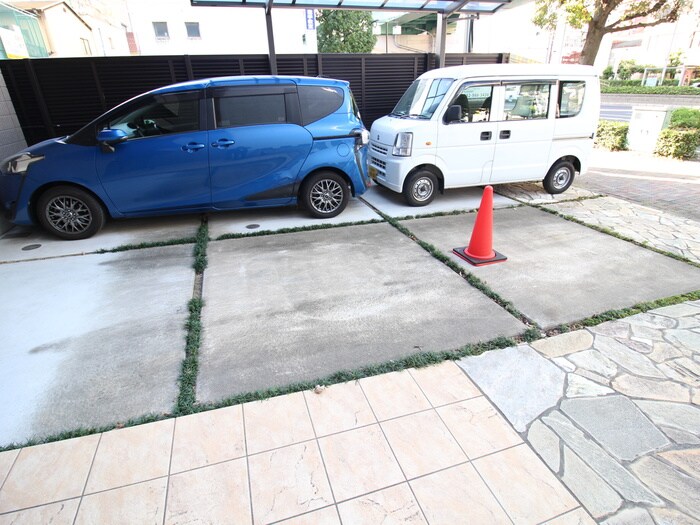 駐車場 ヴェルム東別院