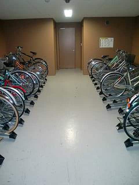 駐輪場 ﾌﾟﾚｻﾝｽ名古屋STATIONｱﾗｲﾌﾞ(708)